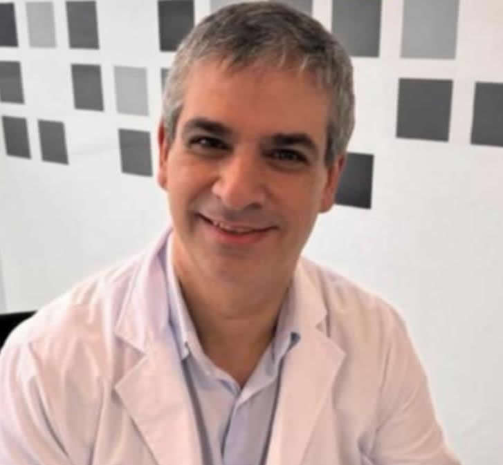 Dr. Roberto Ferreras